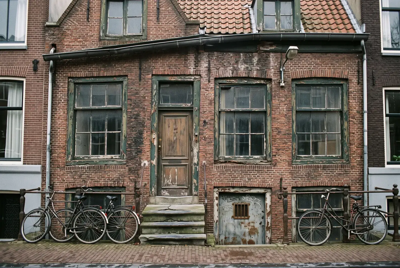 Grachtenpand, gevelrestauratie, voor
